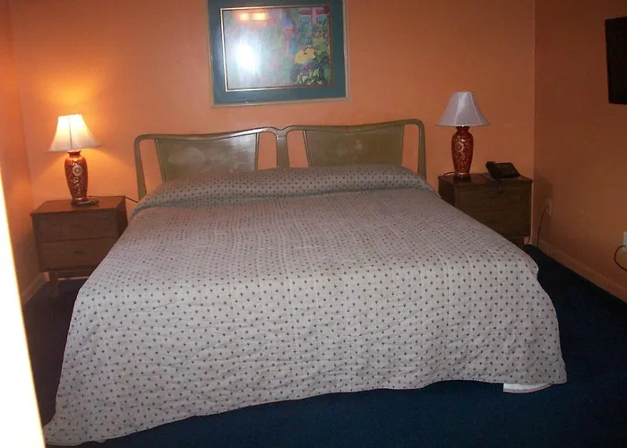 All-Suite Motel